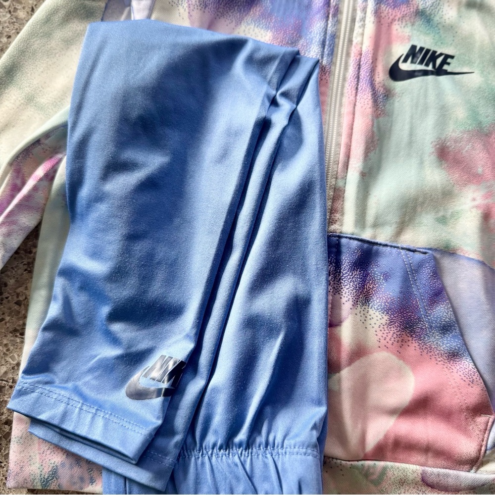 Nike Pastel Multicolor Dri-FIT Jacket - Picture 2 of 16
